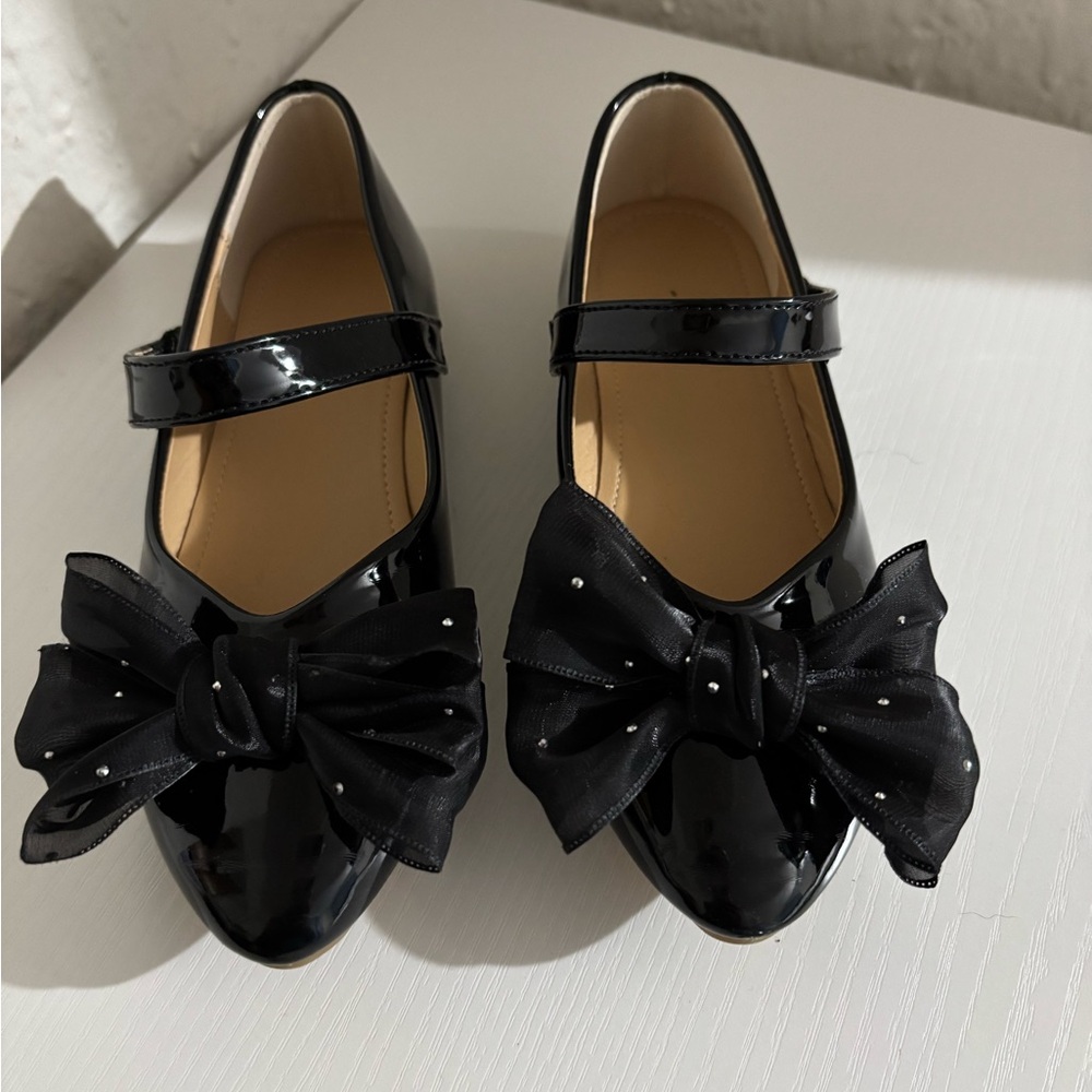 Black Patent Leather Kids Dress Shoes with Bow